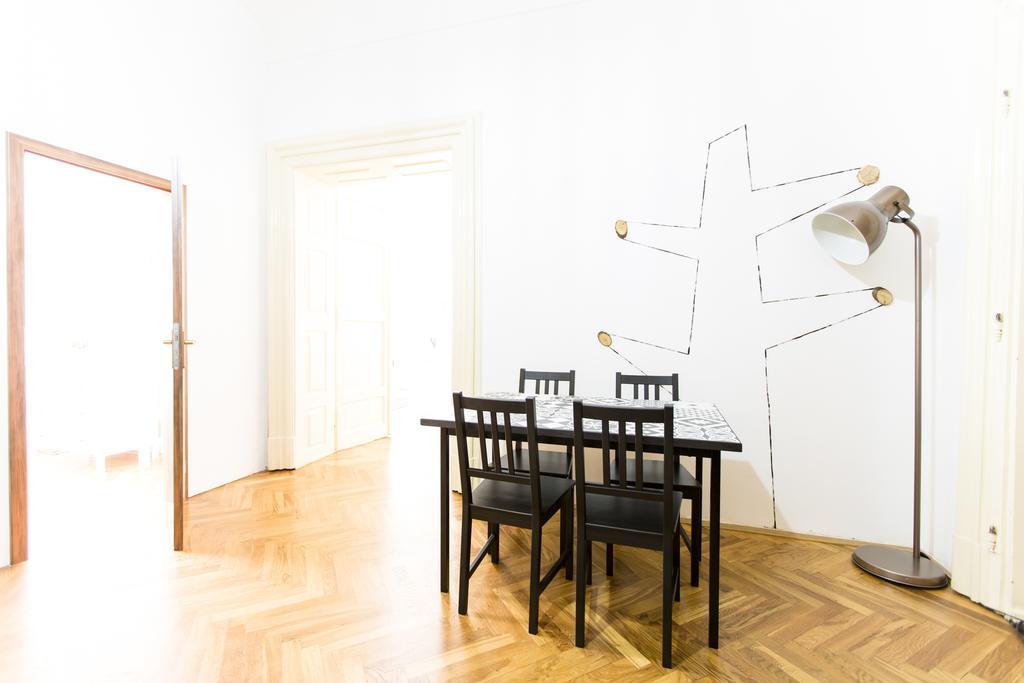 Ferienwohnung Friday Songs Prag Exterior foto